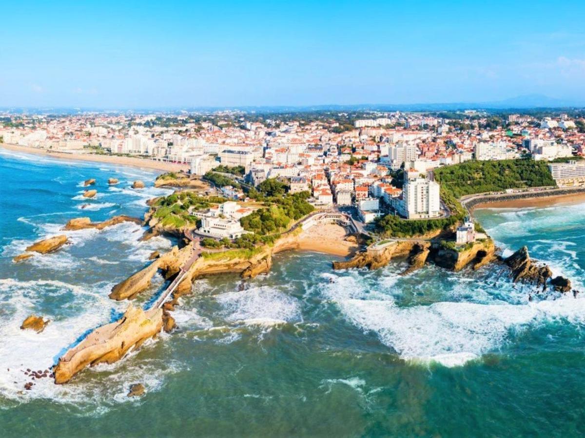 Charmant Studio En Centre-Ville Avec Piscine Proche Grande Plage - Fr-1-3-410 Biarritz Eksteriør billede